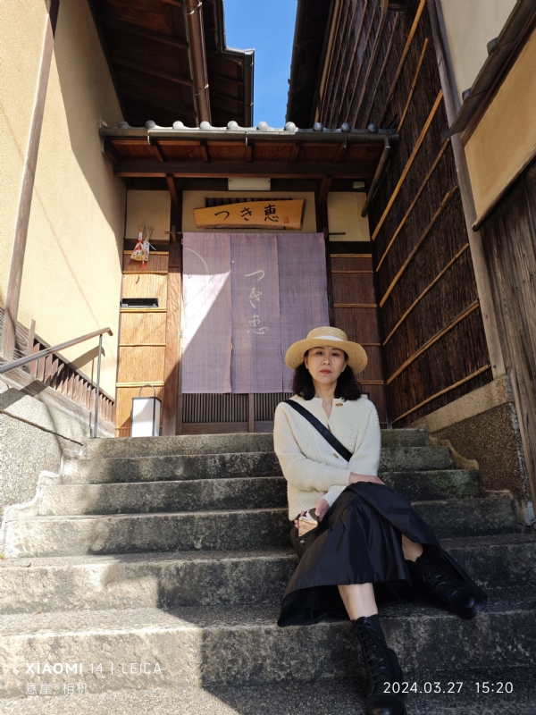 踱着方步的猫小姐的第一张照片--无锡上门女婿服务网